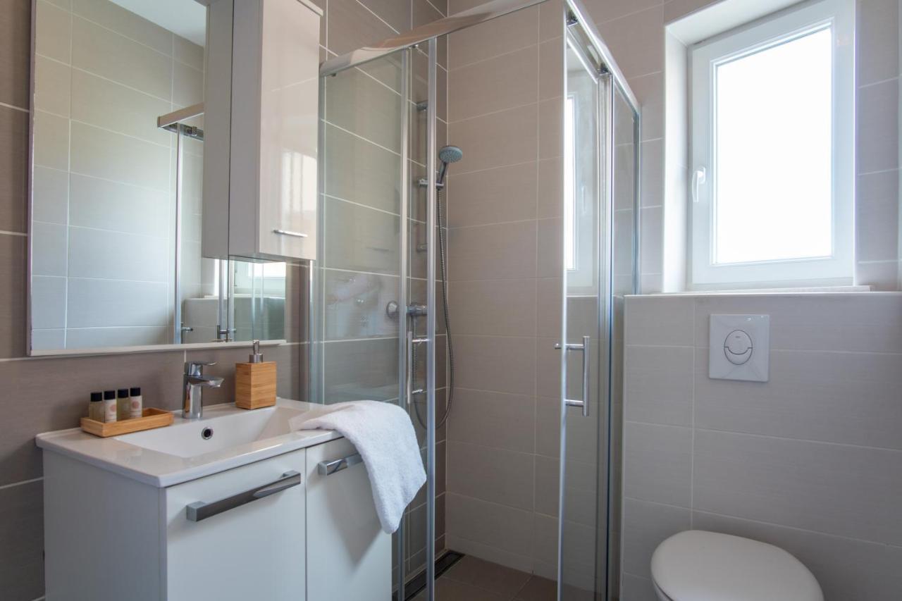 Novalja West Residence Екстер'єр фото