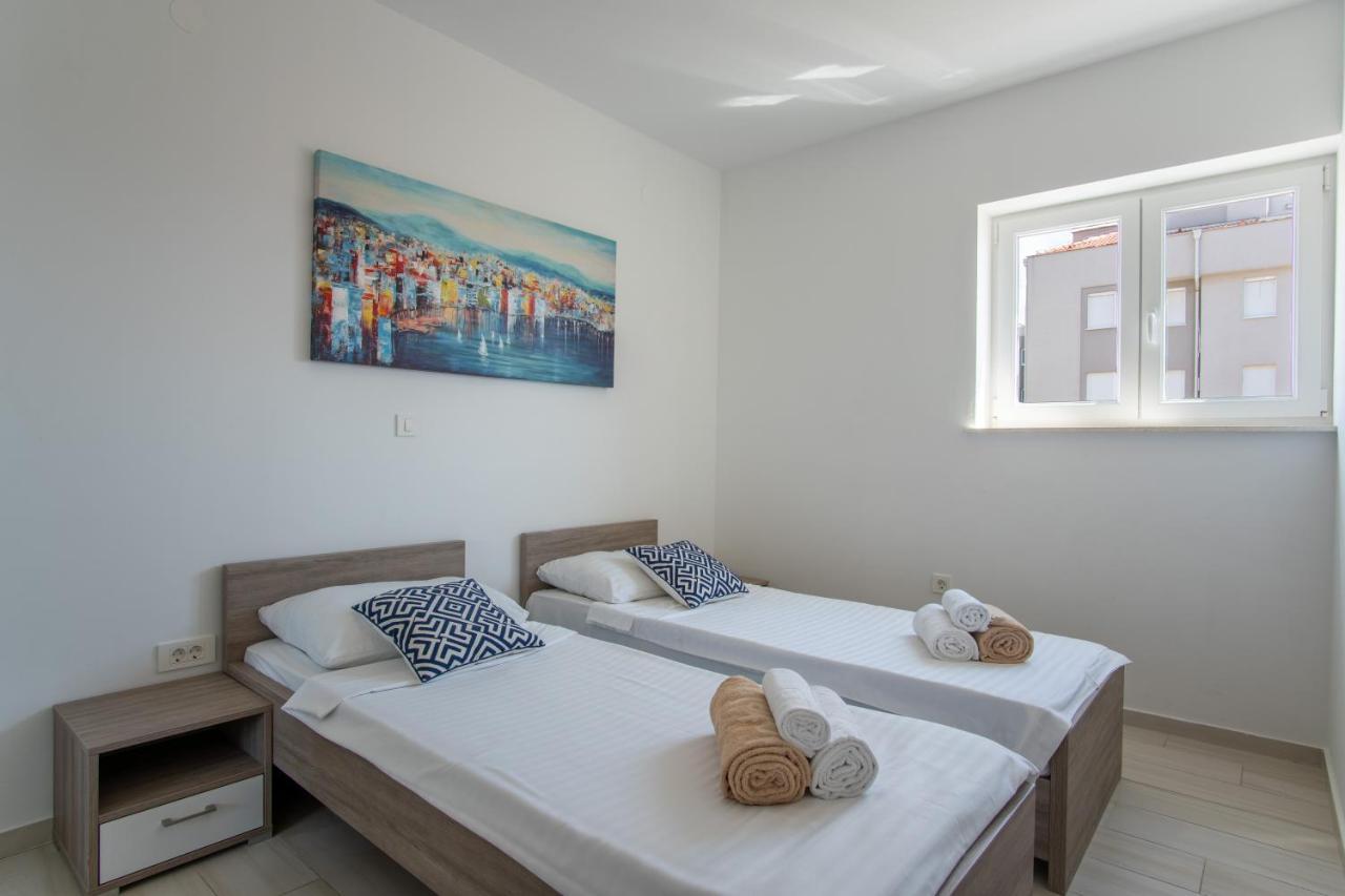 Novalja West Residence Екстер'єр фото