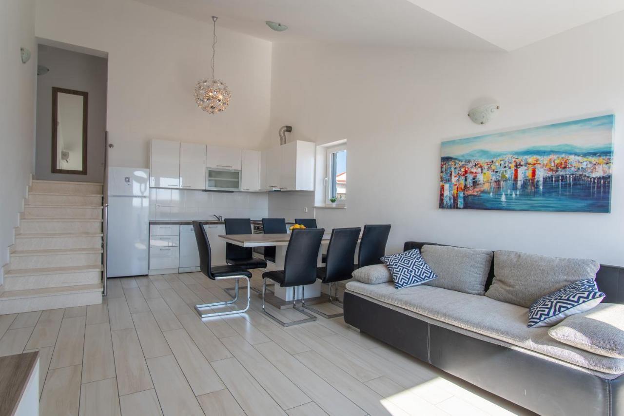 Novalja West Residence Екстер'єр фото